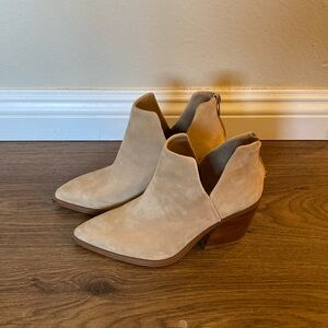 Vince Camuto Gigietta Boot New without tags